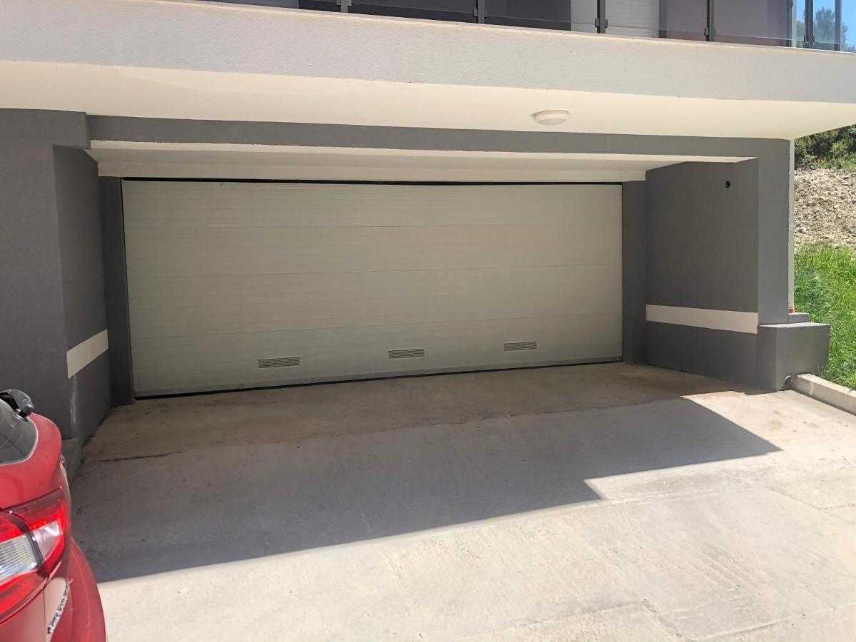 Matea Apartment Tivat Exterior photo